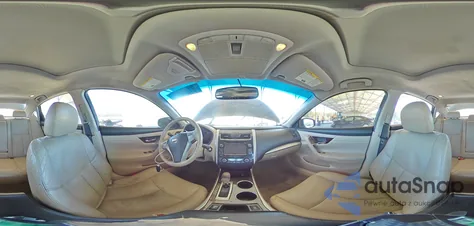 2014 Niss Altima 2.5 из США, поврежденный, VIN 1N4AL3AP5EN253128